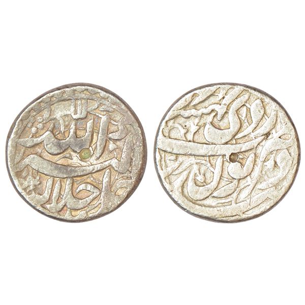 Mughals: Akbar (1556-1605 AD), silver rupee, Dewal Bandar mint, Ardibihisht, KM 93.9, 11.18g.