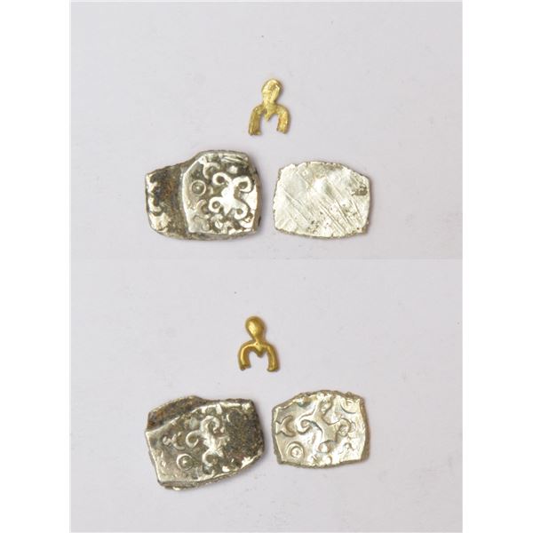Large Lot: A group of 3 Ancient coins and object, 1x Triratna shaped gold object, 0.18g and 2x Saura