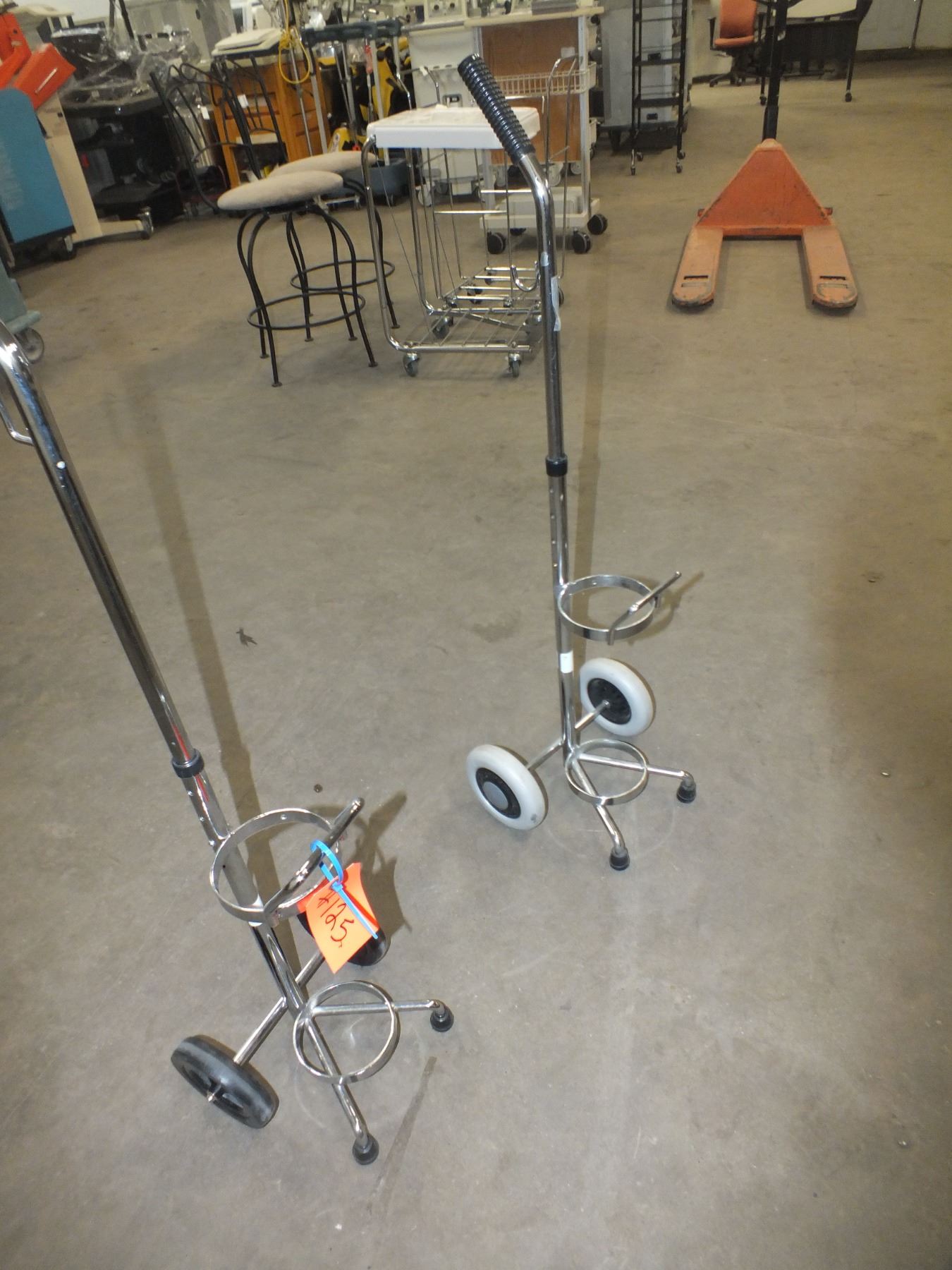 2 Oxygen Tank Carts