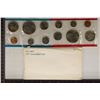 Image 2 : 1977 US MINT SET (UNC) P/D (WITH ENVELOPE)