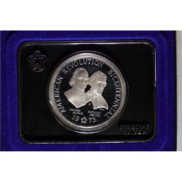 APPROX 1 OZ. STERLING SILVER US BICENTENNIAL MEDAL