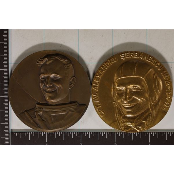 2-2.5" RUSSIA ASTRONAUT SPACE MEDALS: 3.88 OZ AND