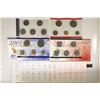 Image 1 : 2001 US MINT SET (UNC) P/D (WITH ENVELOPES) AND