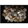 Image 2 : 27.5 OZ. OF ASSORTED FOREIGN COINS: NICE