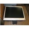 Image 1 : 3 Flat Panel 15" Lcd Monitors
