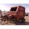 Image 2 : NH 664 ROUND BALER, AUTO WRAP