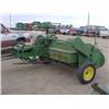 Image 2 : JD 14T SQ BALER, SN #64733