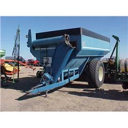 KINZE 700 BU GRAIN CART, 24.5X32" TIRES