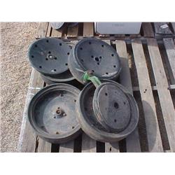 7000 JD PLANTER DEEPTH WHEELS