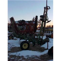 JD 4X7X21' TOOL BAR,