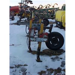21' FOLDING DEC TOOL BAR W/NH3 EQUIPED BLUE JET
