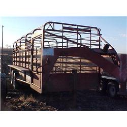 1982 Gooseneck G/N Stock Trailer
