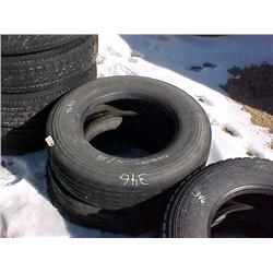 DYNATRACK 295/75R22.5 SEMI TIRES