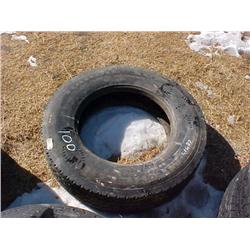 MICHELIN 11R24.5 SEMI TIRE