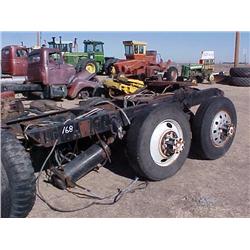 TANDOM TWIN SCREW AXLES WITH 5th WHEEL PLATE