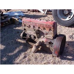 IHC RED DIAMOND 450 GAS TRUCK ENGINE