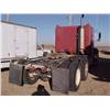 Image 3 : 1990 FRIEGHTLINER TWIN SCREW SEMI TRACTOR