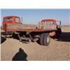 Image 2 : 1962 IHC 1600 LOADSTAR FLATBED