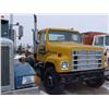 Image 2 : 1982 IHC F2575 TWIN SCREW DAY CAB SEMI TRACTOR