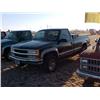 Image 3 : 1998 CHEV 2500 SILVERADO 4X4
