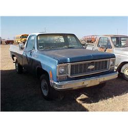 1973 CHEV CUSTOM 20 4X4 (BAD TRANS.)
