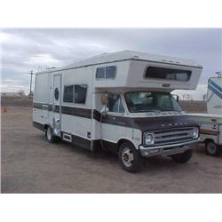 1976 DODGE 24' VOGUE CLASS MOTOR HOME  360 V-8
