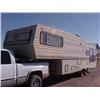 Image 1 : 1985 30' MOBILE VILLA 5TH WHEEL CAMPER, ROOF A/C,