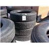 Image 1 : (4) 11R22.5 TIRES