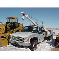 1992 CHEVY CHEYENNE 3500 DUALLY CRANE TRUCK
