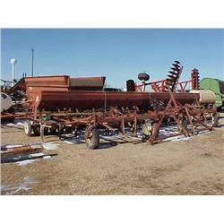 IHC 150 HOE DRILL W/HITCH