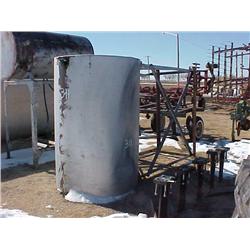 300 GAL FUEL TANK & STAND
