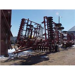 KRAUSE 6127 LANDMASTER FIELD CULTIVATOR