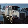 Image 1 : 2000 KENWORTH T-800 TWIN SCREW SEMI