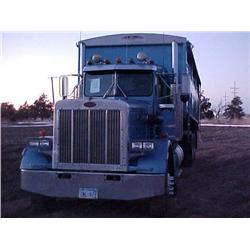 1984 PETERBILT 359 TWIN-SCREW GRAIN TRUCK