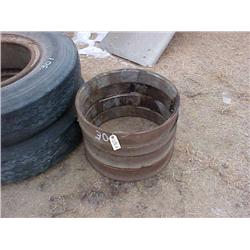 4 - 11R24.5 tires on wheels