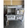 Image 1 : *** Vintage Moffat Electric Stove - 48" x 56" x 25" - Leg Needs TLC - CANNOT SHIP