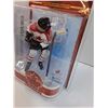 Image 3 : Jonathan Toews Team Canada Hockey Figurine - NOS