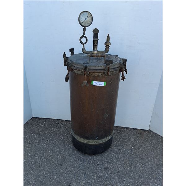 *** Eimer & Amend Scientific Apparatus & Chemicals Metal Pressure Boiler - 39" x 17" - CANNOT SHIP -