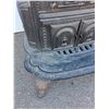 Image 2 : *** McClary Peerless No.25 Antique Cast Iron Wood Stove - 29" x 25.5" x 41" Tall - CANNOT SHIP - As 