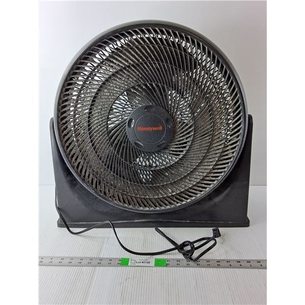 Honeywell Floor Fan- Powers On 23" Tall