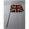 Image 3 : Union Jack Flag, (3) Vintage Paper Towel Holders, Spongebob Tupperware Bowl