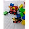 Image 2 : Wood & Magnetic Train Set/Toys
