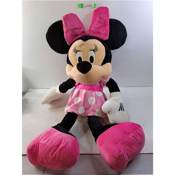 Large Plush Minnie Mouse