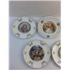 Image 2 : Royal Doulton Christmas Decorative Plates