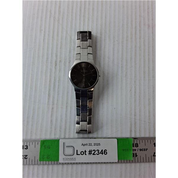Skagen Quartz Watch, Consigner States Working