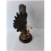 Image 2 : 'The Canadian Rockies' Bald Eagle Figurine- Prefer Pick Up