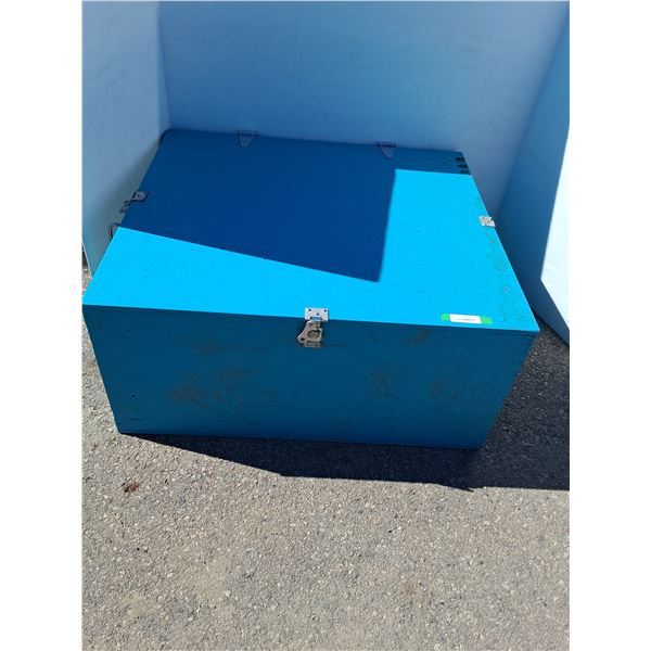 *** Wooden Teal Storage Crate - 39" x 35.5" x 18" - CANNOT SHIP, As Is