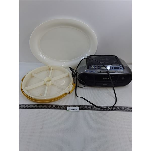 Sony Portable CD Player - Powers On, Plastic Food Trays