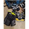 Image 5 : *Reebok NHL Hockey Bag and Kids Hockey Gear - Cannot Ship - 40 x 18 x 16"
