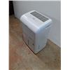 Image 3 : *Classic Air Dehumidifier - Tested - 23 x 15 x 11"